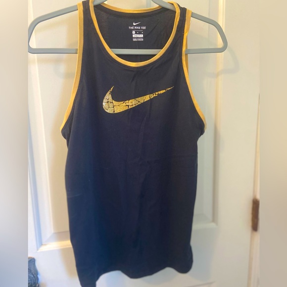 Nike Dri-Fit Shirt - Picture 1 of 3